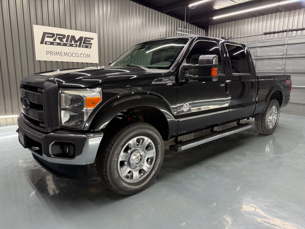 2012 Ford F-250 Super Duty Lariat Crew Cab 4WD