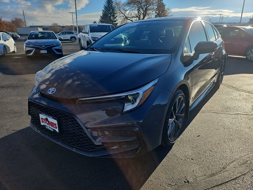 2025 Toyota Corolla Hybrid SE AWD