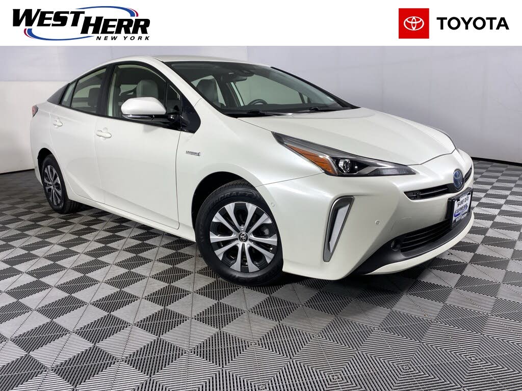 2020 Toyota Prius LE AWD-e
