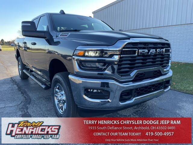 2026 RAM 2500 Tradesman Crew Cab 4WD