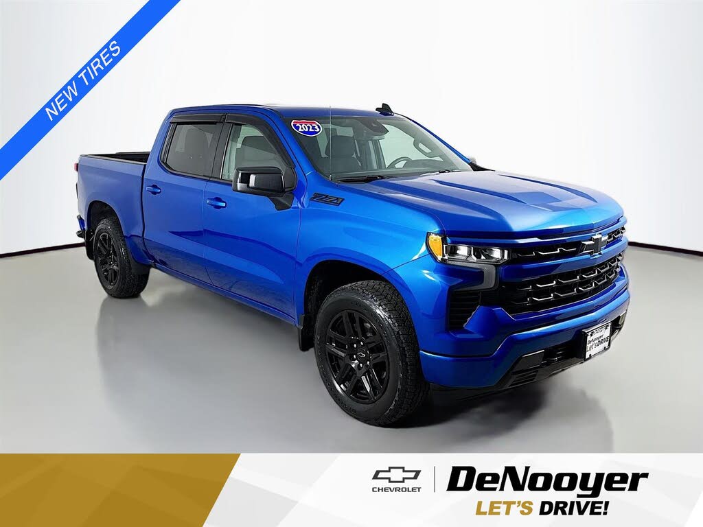 2023 Chevrolet Silverado 1500 RST Crew Cab 4WD