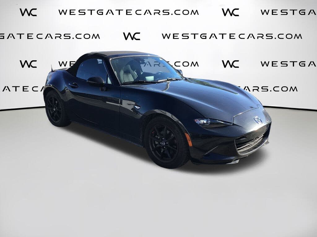 2020 Mazda MX-5 Miata Sport RWD