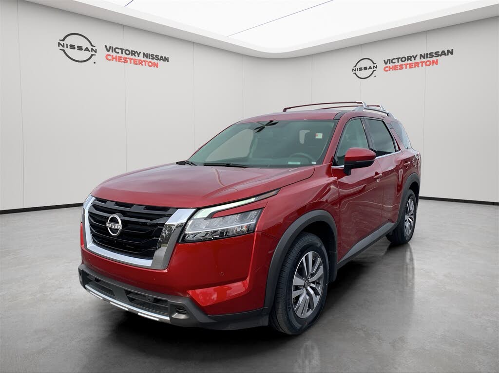 2023 Nissan Pathfinder SL 4WD