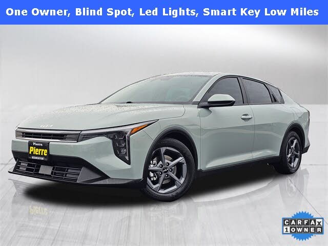 2025 Kia K4 LXS FWD