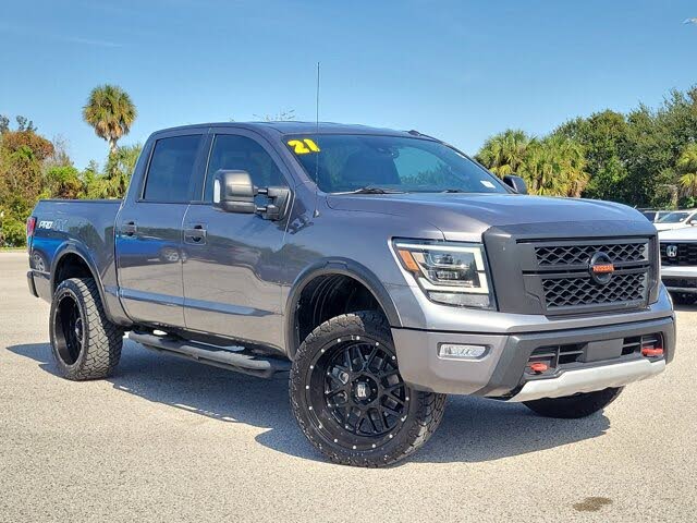 2021 Nissan Titan PRO-4X Crew Cab 4WD