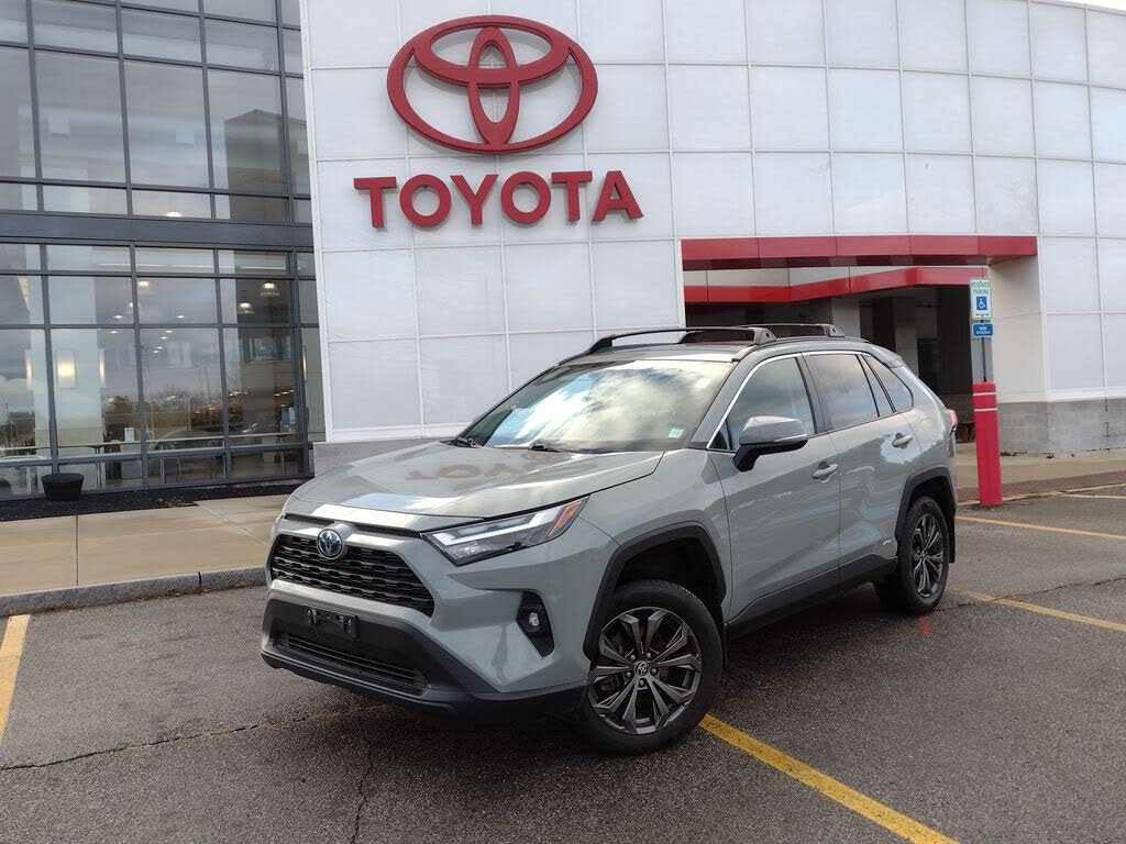 2023 Toyota RAV4 Hybrid XLE Premium AWD