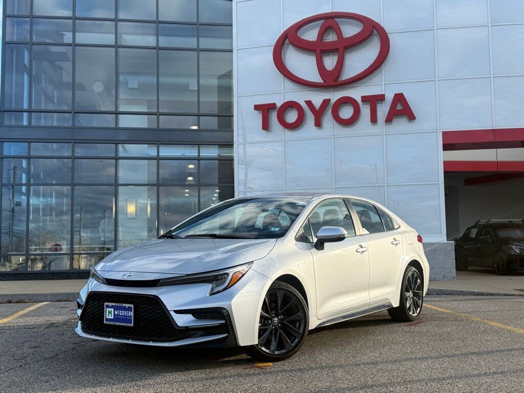2024 Toyota Corolla SE FWD