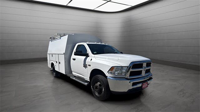 2018 RAM 3500 Chassis Tradesman LB 4WD