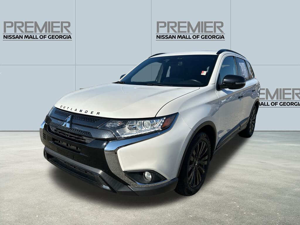 2020 Mitsubishi Outlander LE FWD