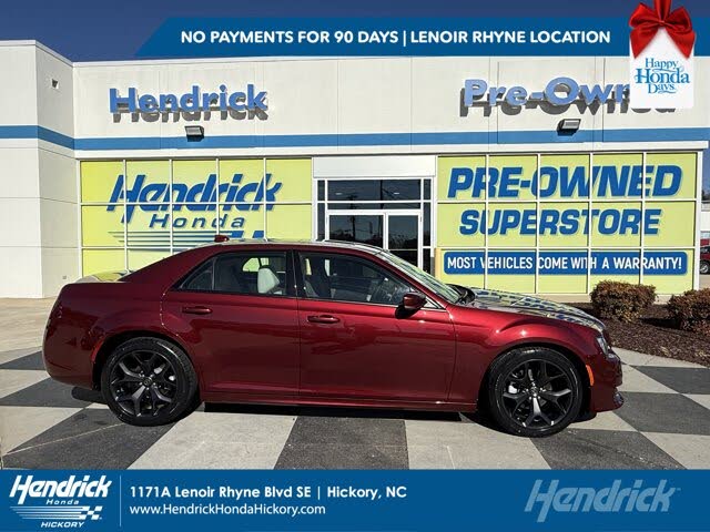 2023 Chrysler 300 Touring L RWD