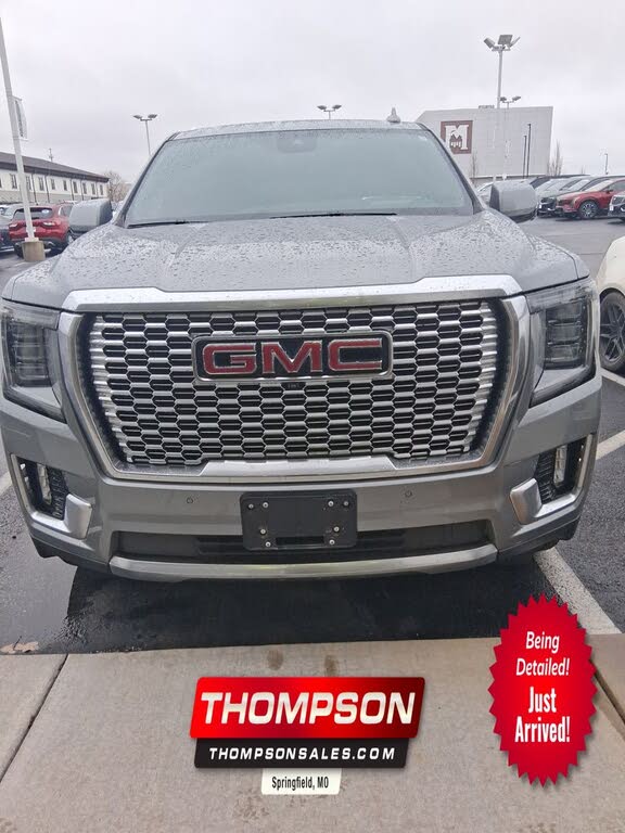 2023 GMC Yukon Denali 4WD