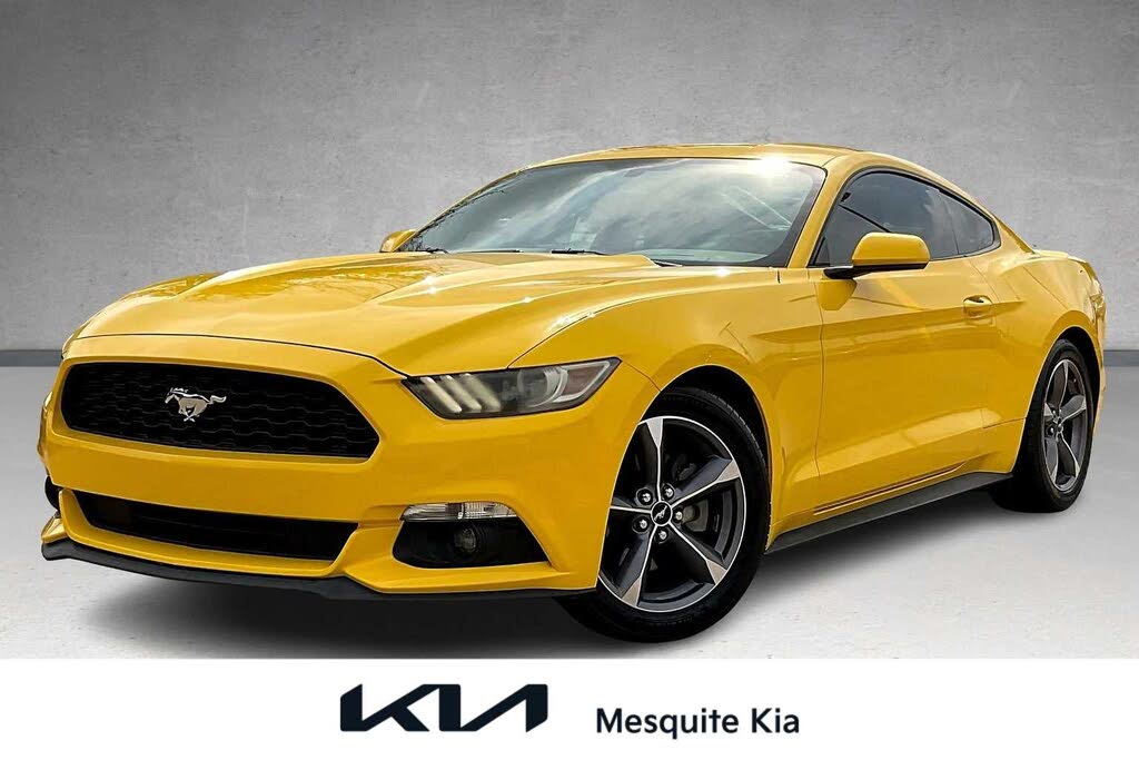 2015 Ford Mustang V6 Coupe RWD