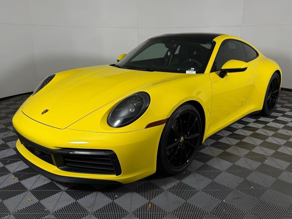 2020 Porsche 911 Carrera S Coupe RWD