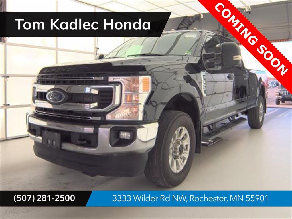 2022 Ford F-350 Super Duty XLT Crew Cab 4WD