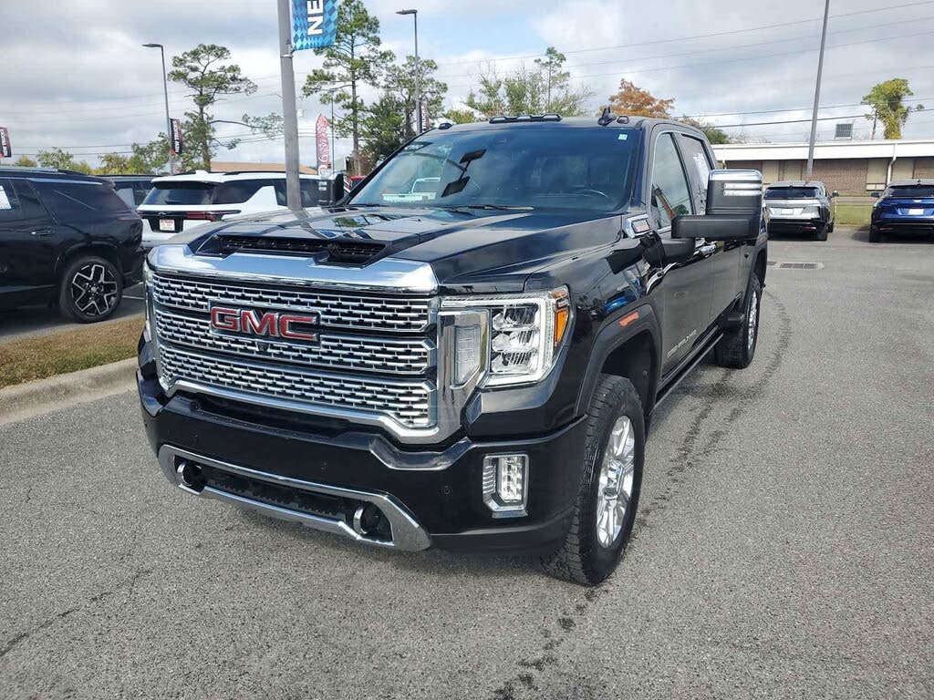 2022 GMC Sierra 2500HD Denali Crew Cab 4WD