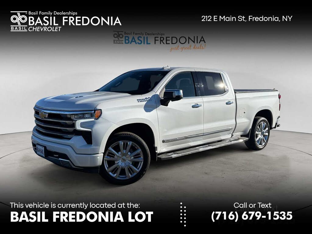 2023 Chevrolet Silverado 1500 High Country Crew Cab 4WD