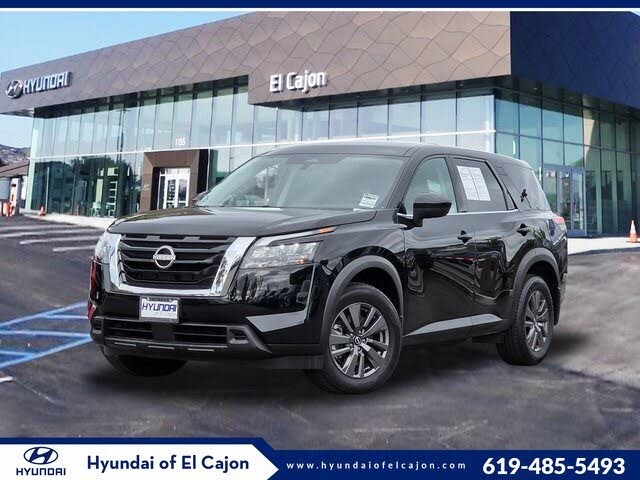 2024 Nissan Pathfinder S FWD