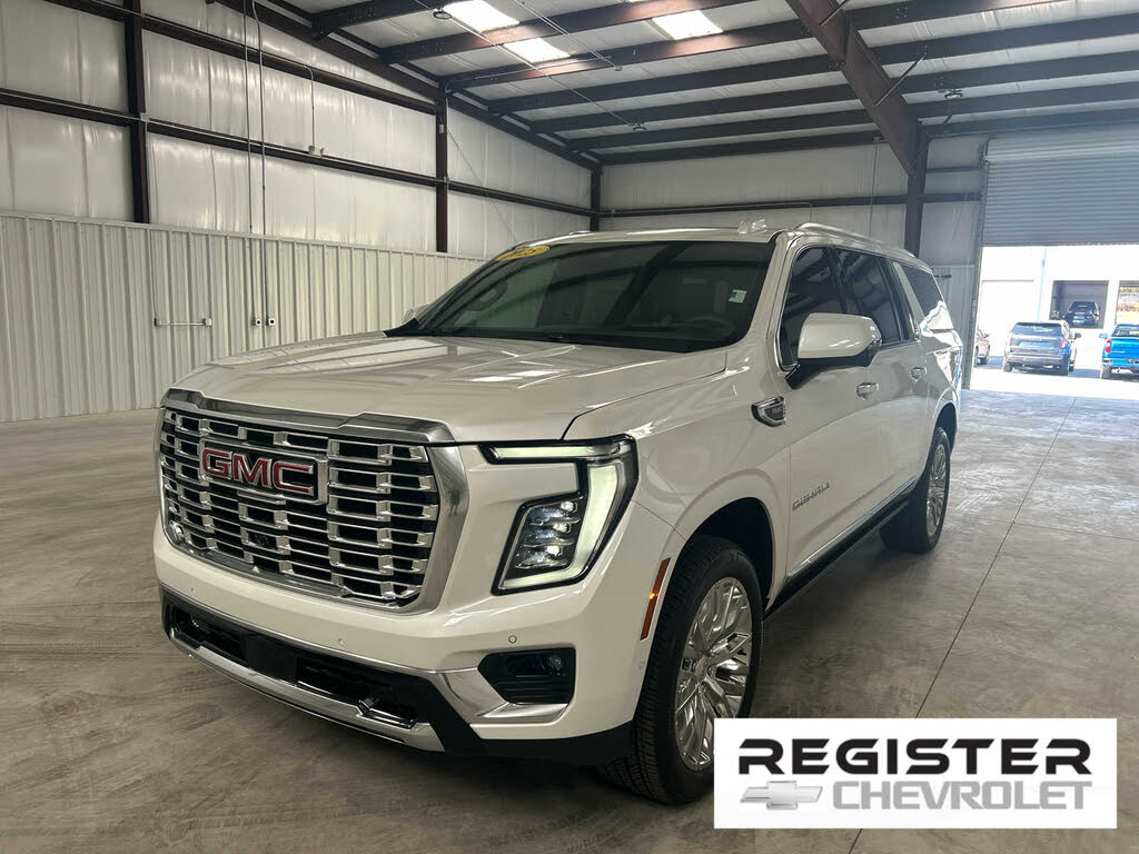 2025 GMC Yukon XL Denali 4WD