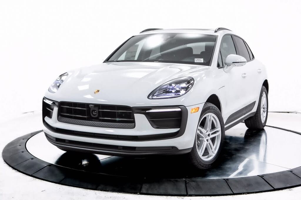 2025 Porsche Macan