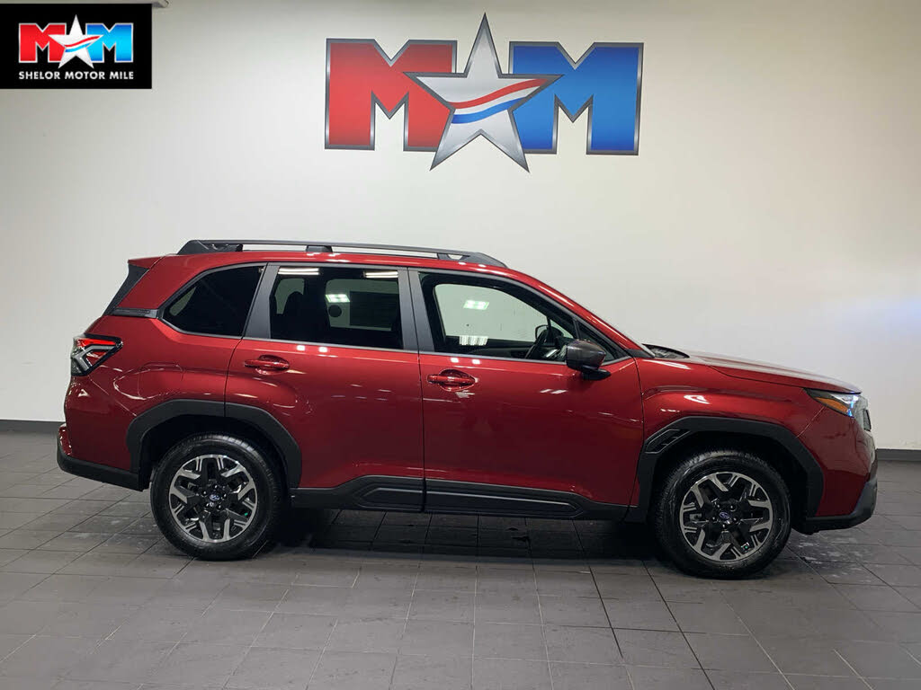 2025 Subaru Forester Premium Crossover AWD