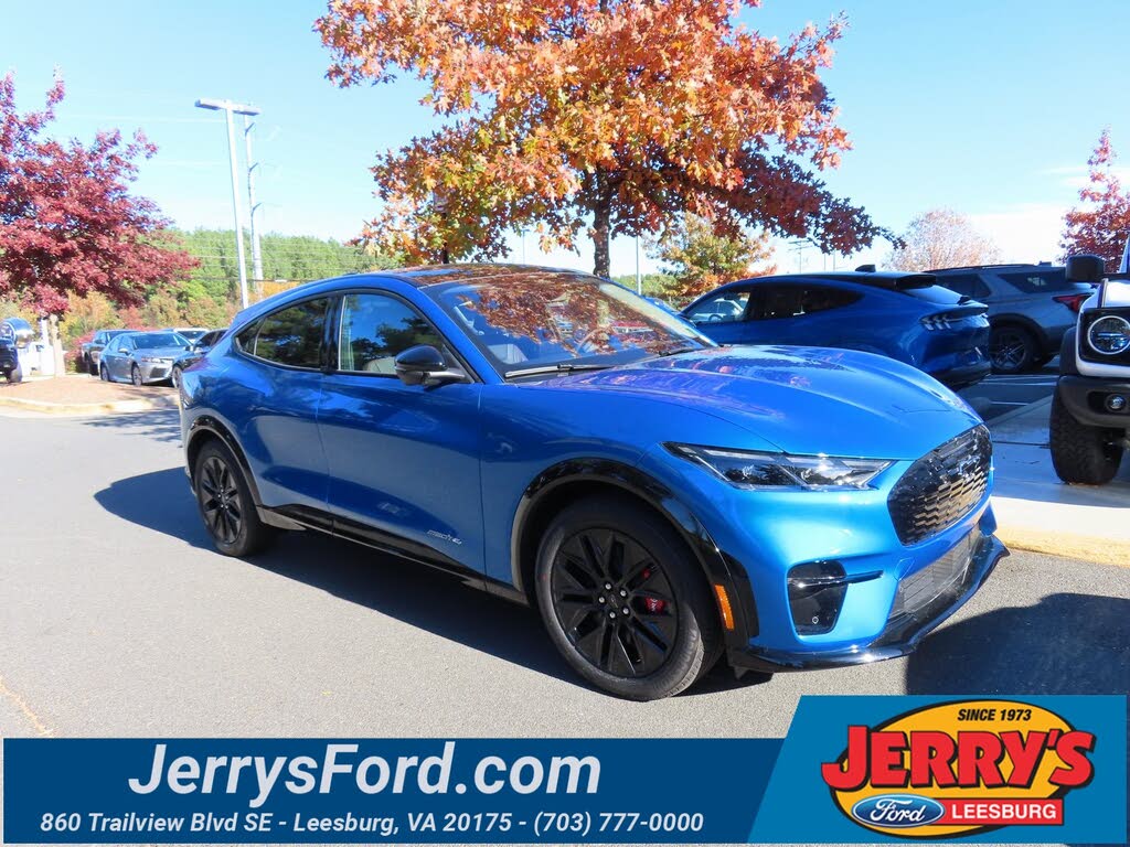 2025 Ford Mustang Mach-E Premium AWD