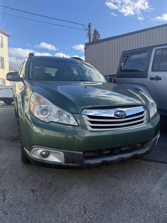2011 Subaru Outback 2.5i Premium