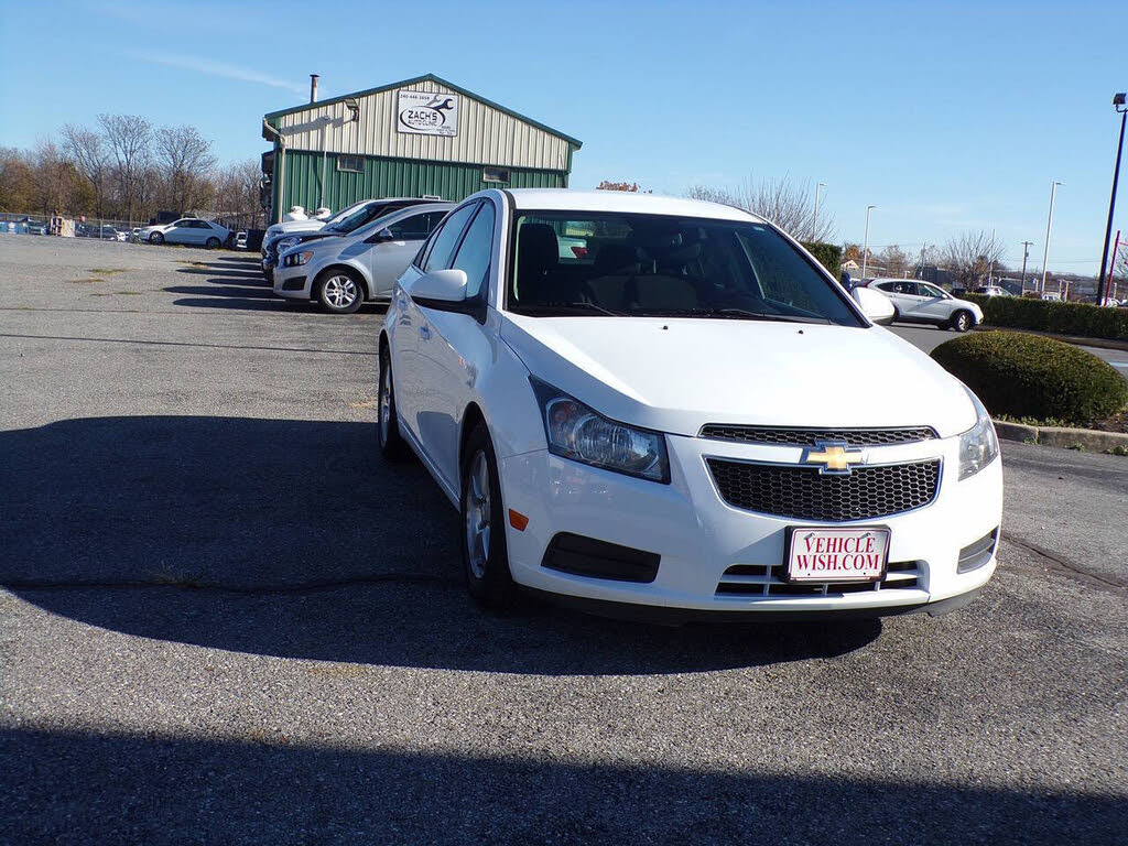 2014 Chevrolet Cruze 1LT Sedan FWD