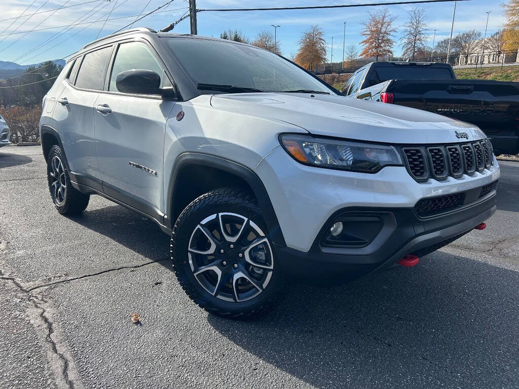 2024 Jeep Compass Trailhawk 4WD