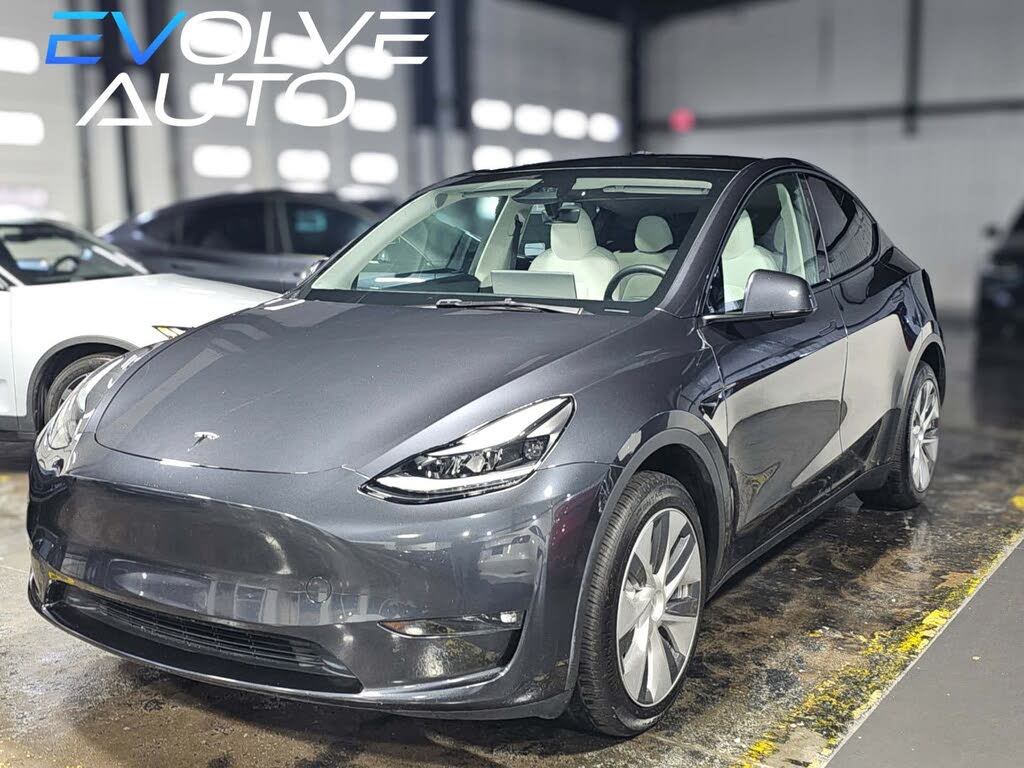 2024 Tesla Model Y Long Range AWD