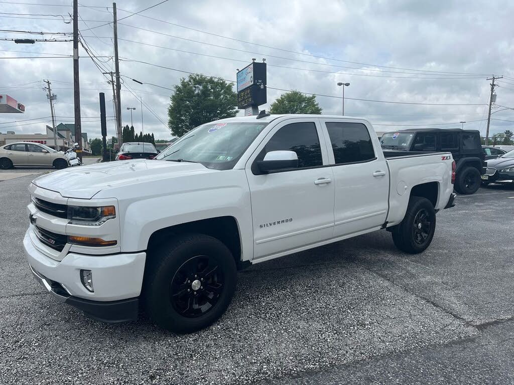 2018 Chevrolet Silverado 1500 LT Z71 Crew Cab 4WD