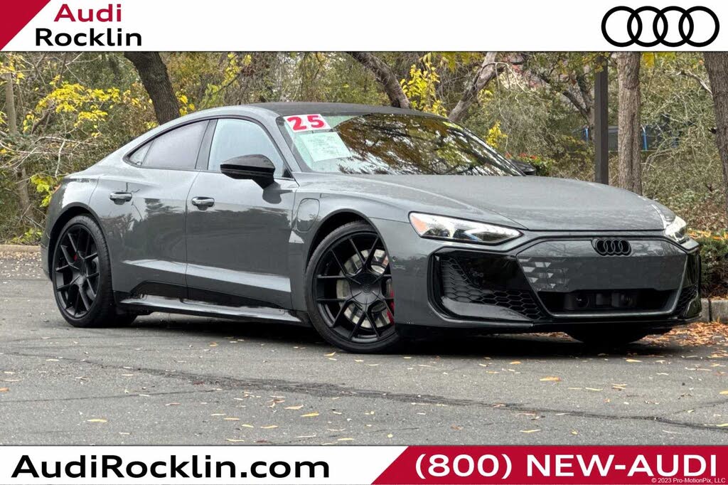 2025 Audi RS e-tron GT quattro Performance