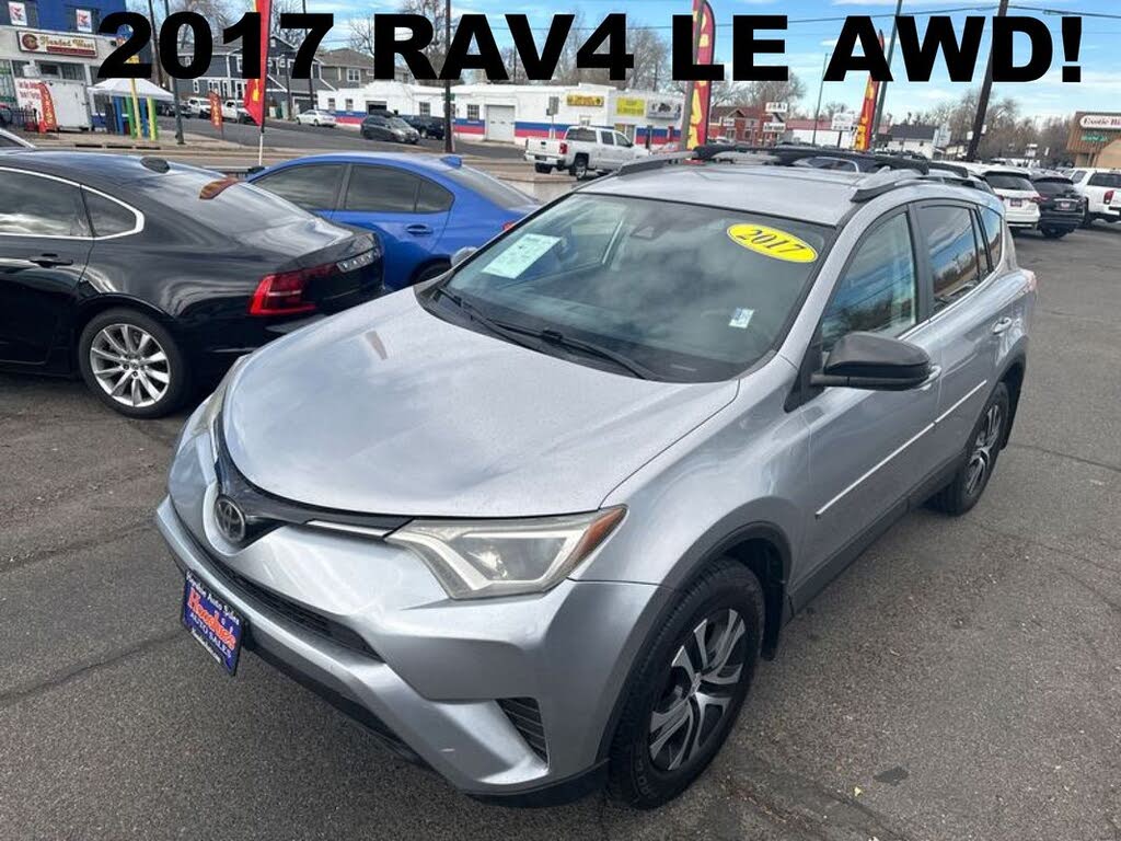 2017 Toyota RAV4 LE AWD