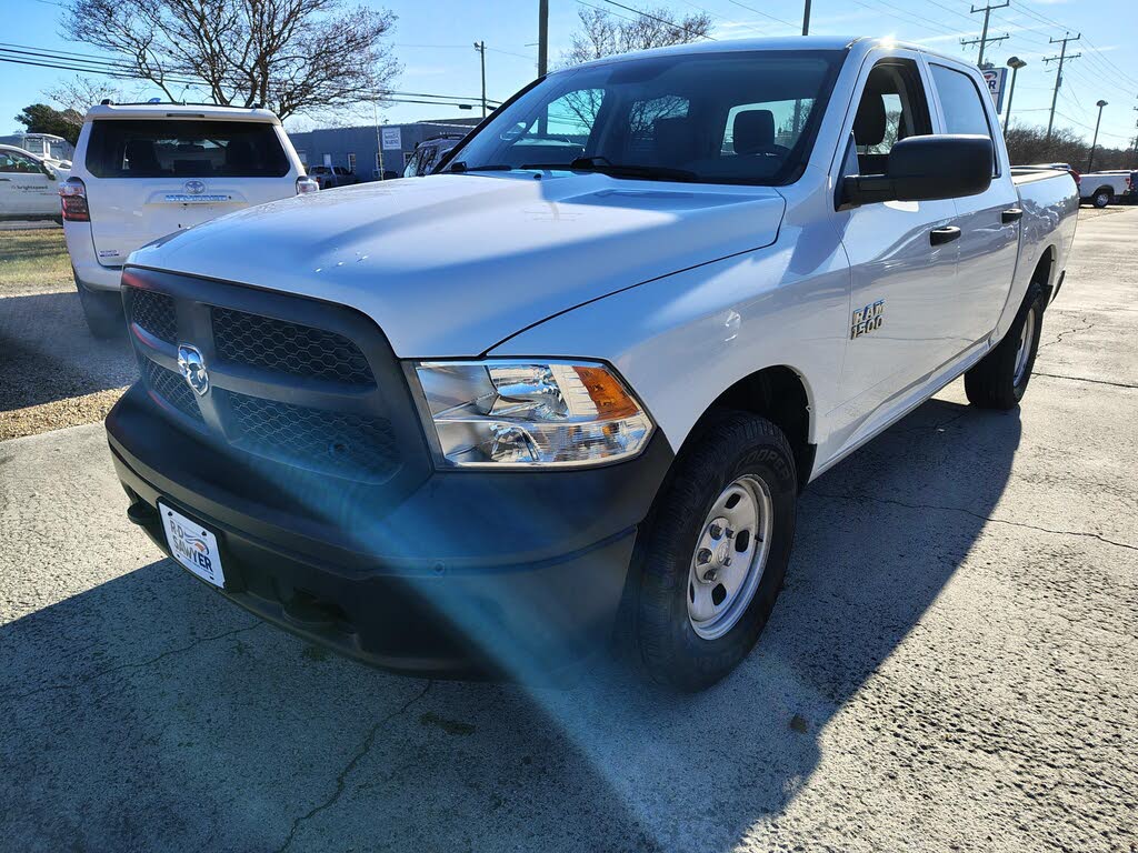 2017 RAM 1500 Tradesman Crew Cab 4WD