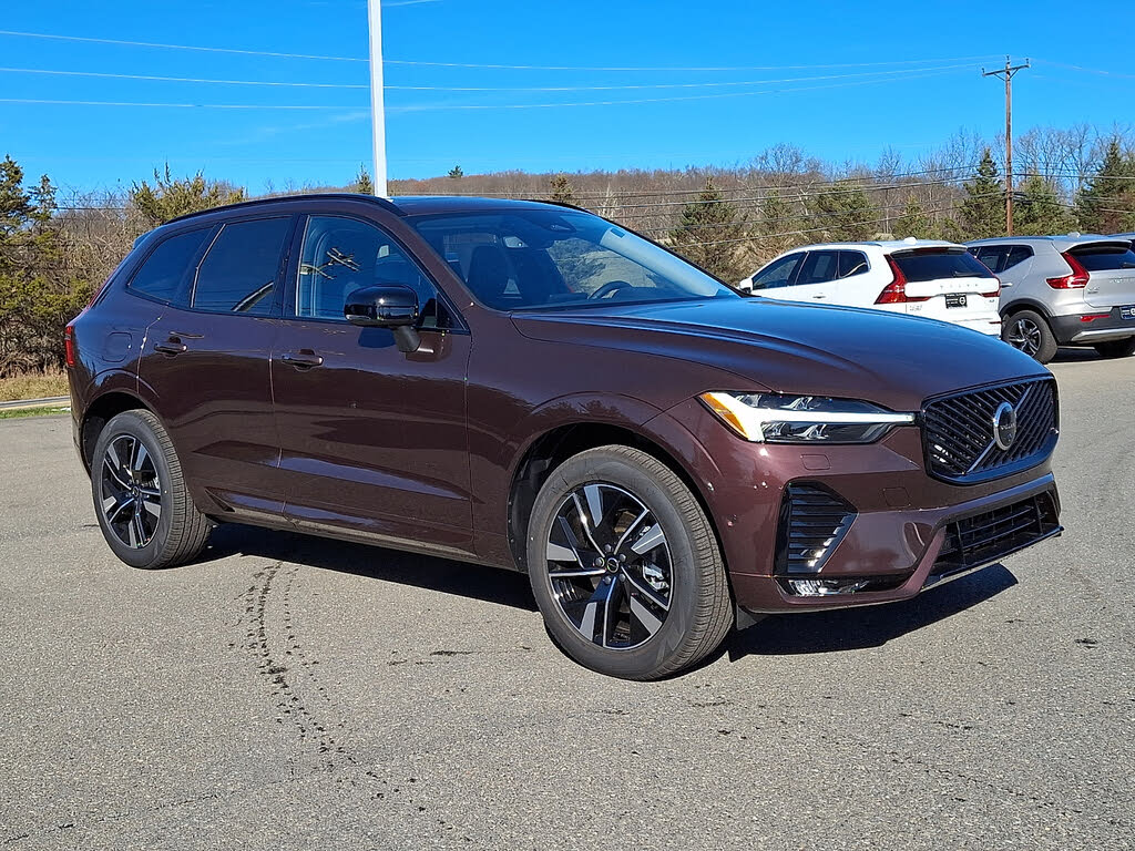 2026 Volvo XC60 B5 Plus AWD