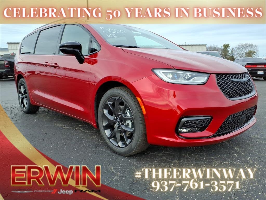 2026 Chrysler Pacifica Select FWD