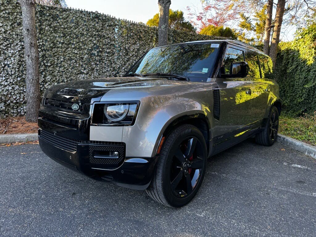 2024 Land Rover Defender 110 P400 X AWD