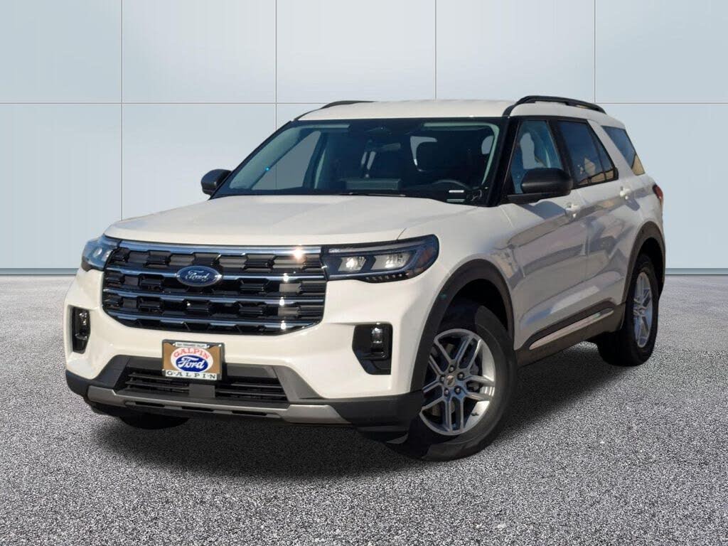 2025 Ford Explorer Active RWD