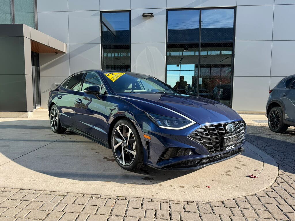 Hyundai Sonata Sport FWD 2022