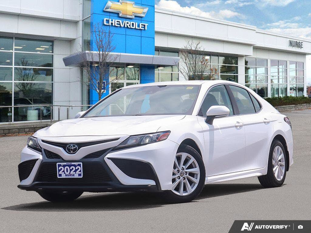 2022 Toyota Camry SE FWD
