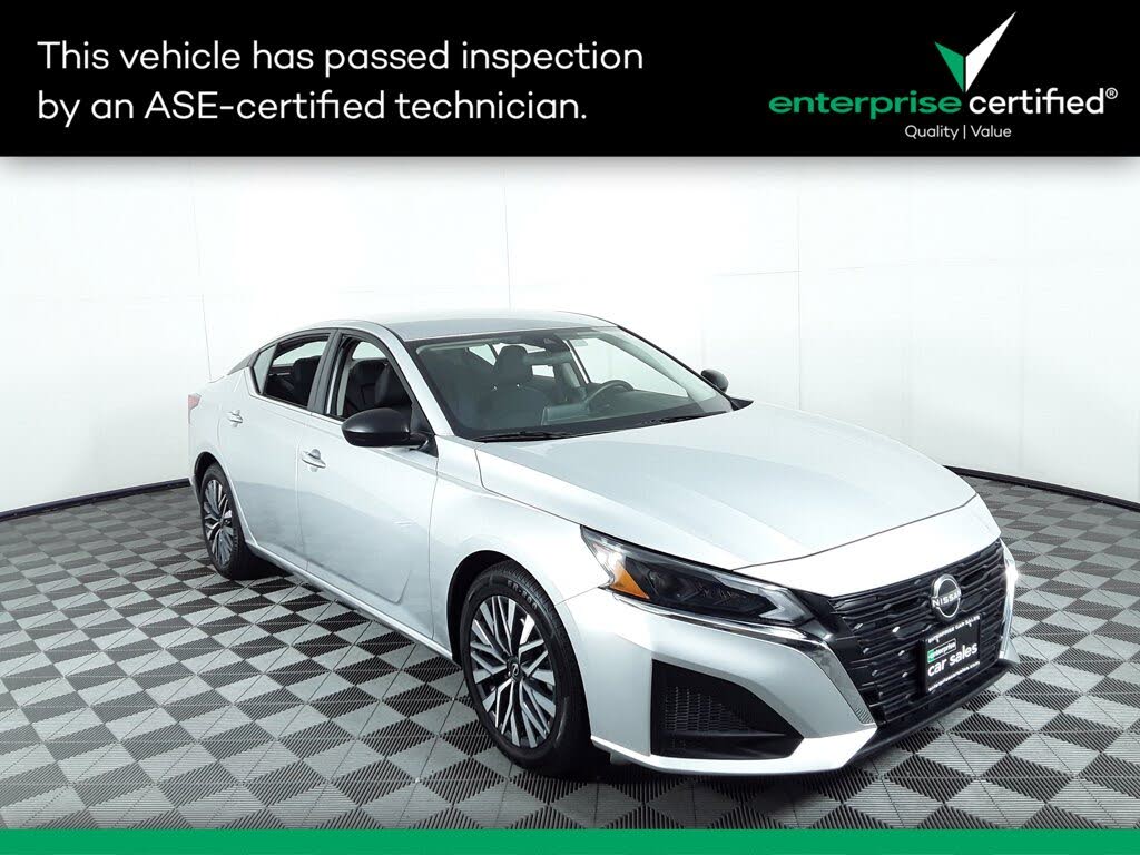2024 Nissan Altima 2.5 SV FWD