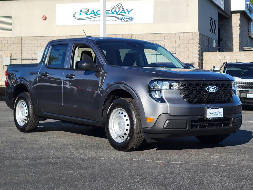 2025 Ford Maverick XL SuperCrew FWD