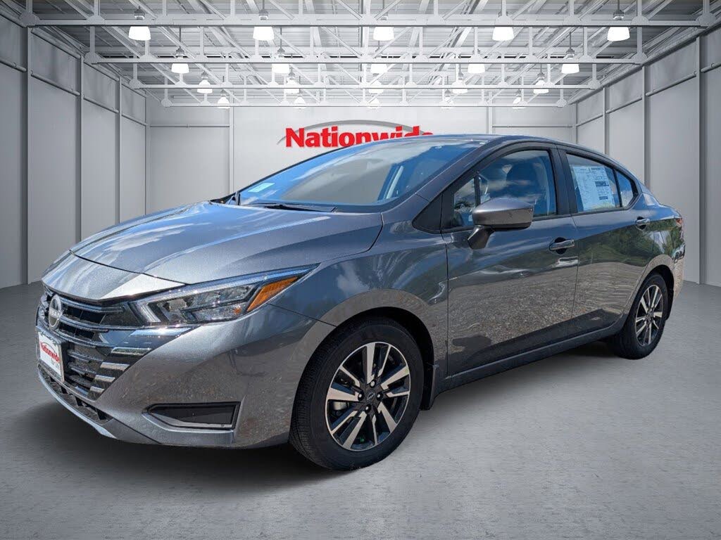 2025 Nissan Versa SV FWD