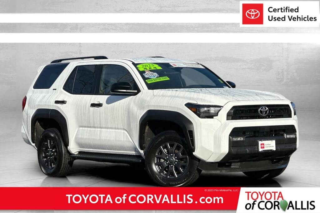 2025 Toyota 4Runner SR5 4WD