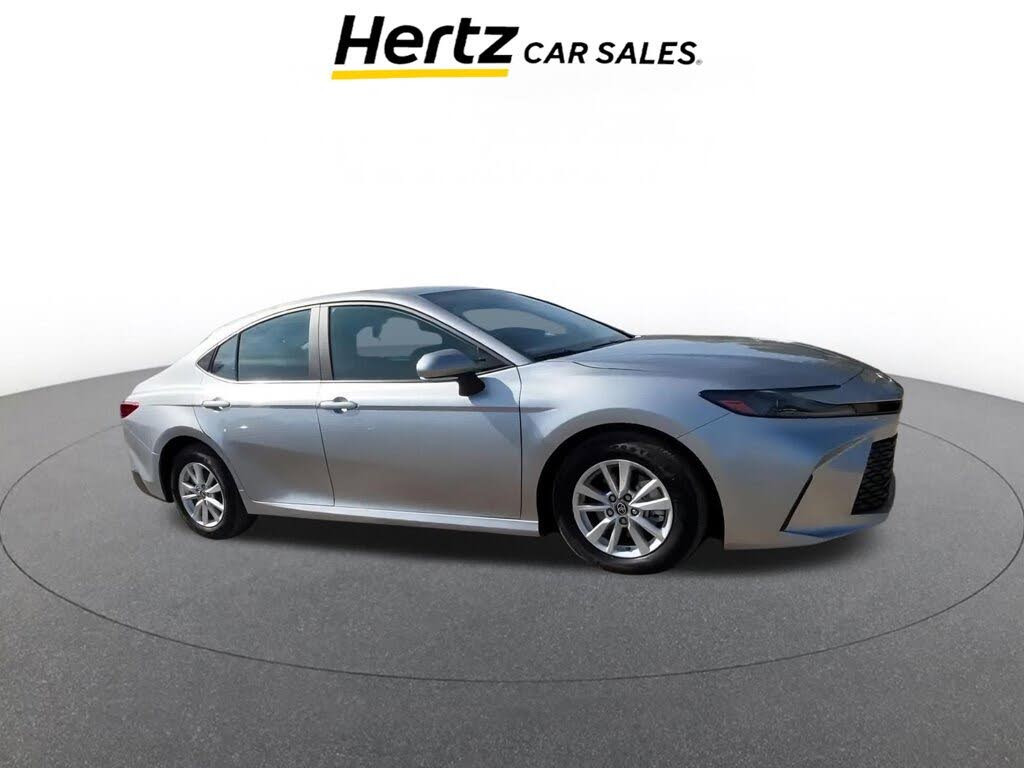 2025 Toyota Camry LE FWD