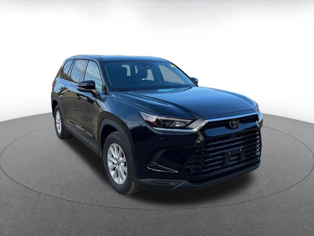 2025 Toyota Grand Highlander XLE FWD