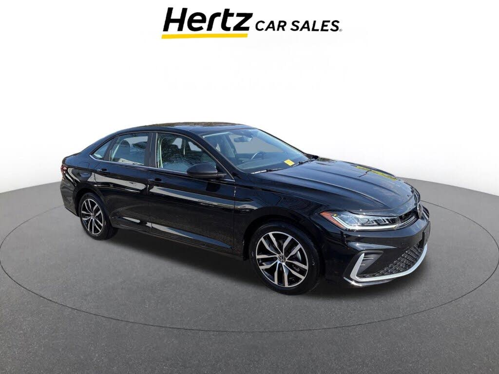 2025 Volkswagen Jetta SE FWD