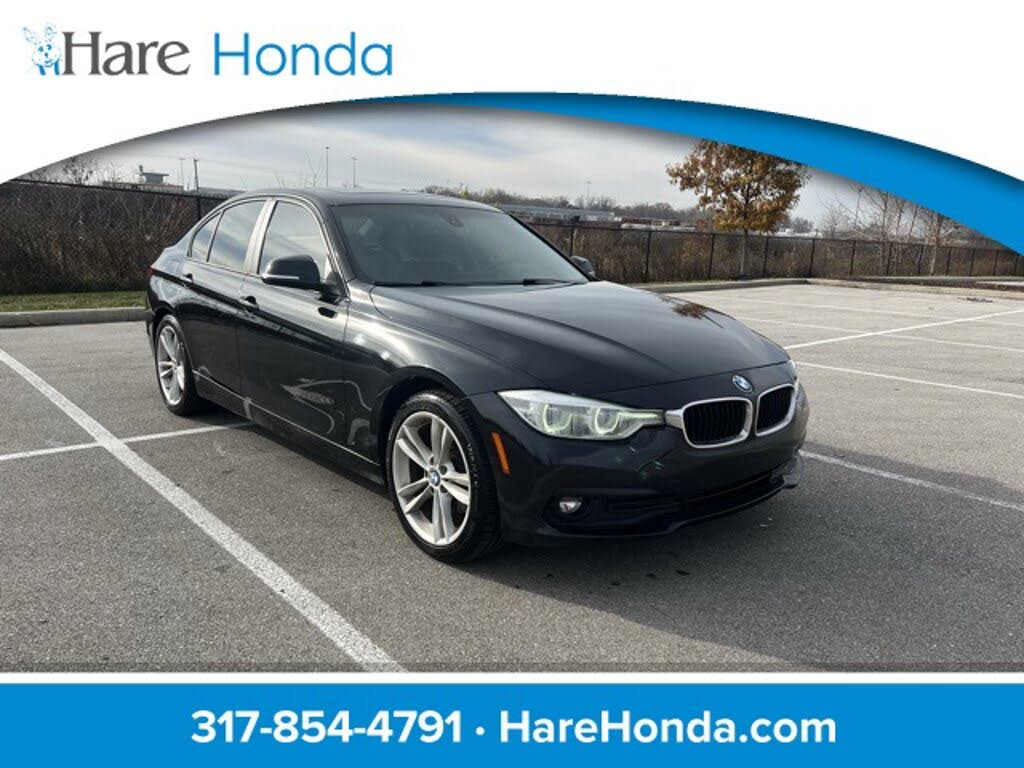 2018 BMW 3 Series 320i Sedan RWD