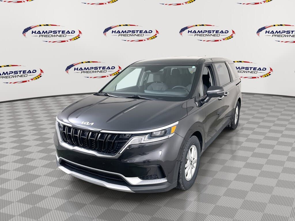 2022 Kia Carnival LX FWD