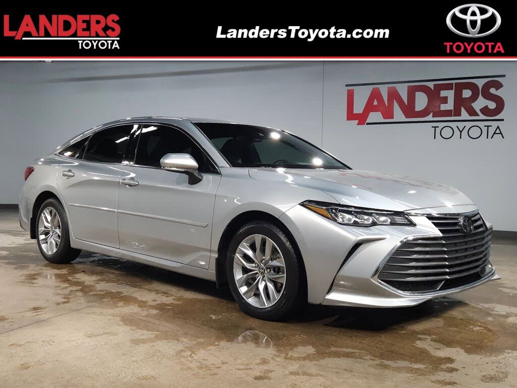 2022 Toyota Avalon XLE FWD