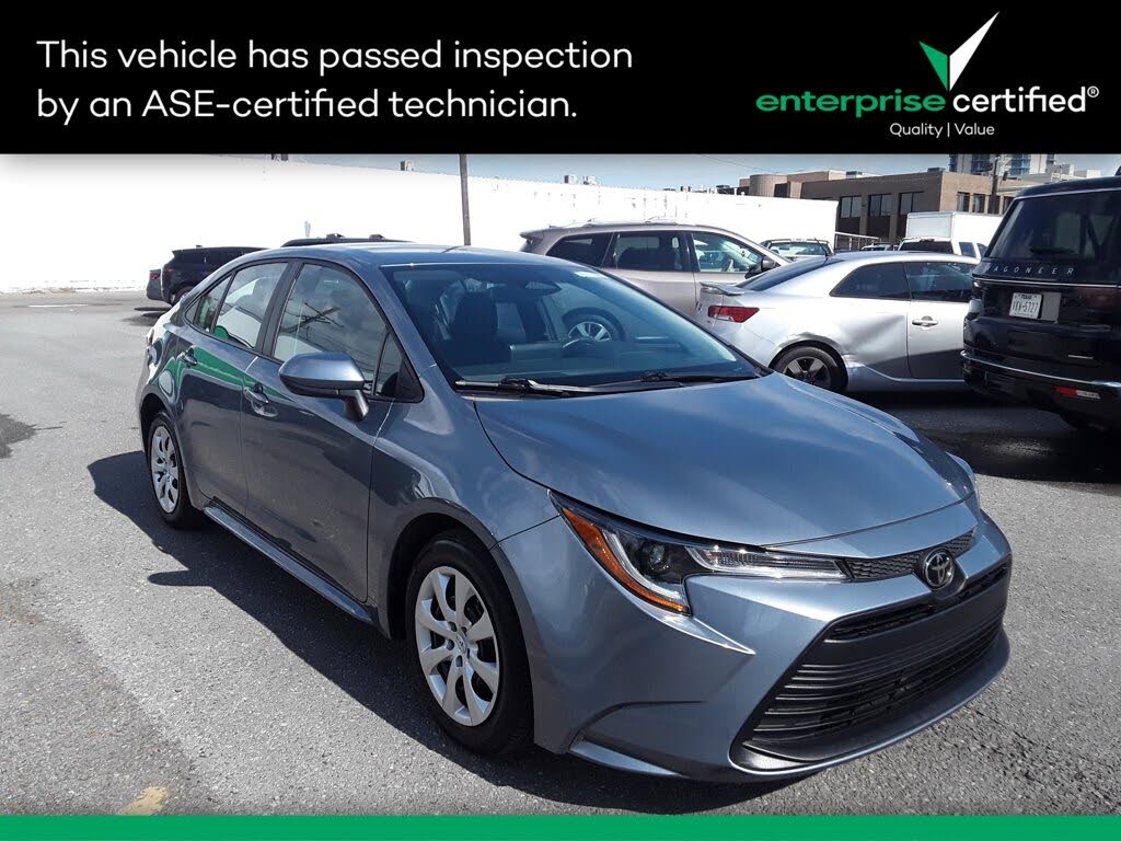 2025 Toyota Corolla LE FWD